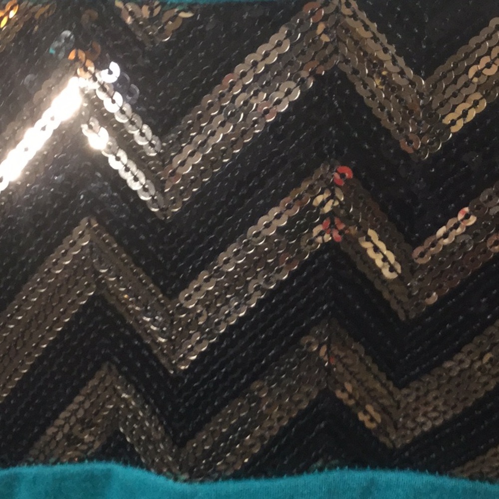 Sweater - Picture 2 of 3